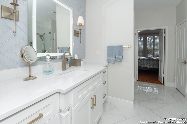 Image 19 of 27 For 13507 Muses