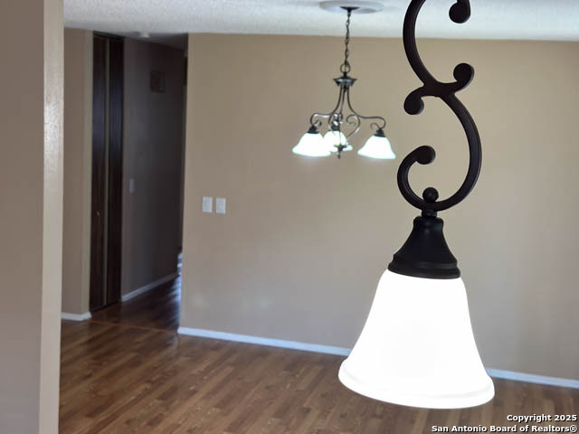 Image 10 of 21 For 123 Meadow Lark