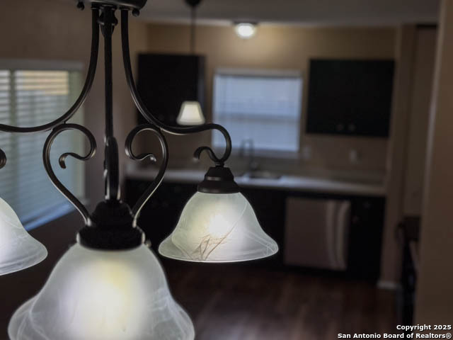 Image 7 of 21 For 123 Meadow Lark