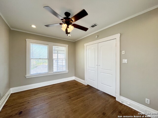 Image 15 of 23 For 411 Courtland Pl E 3