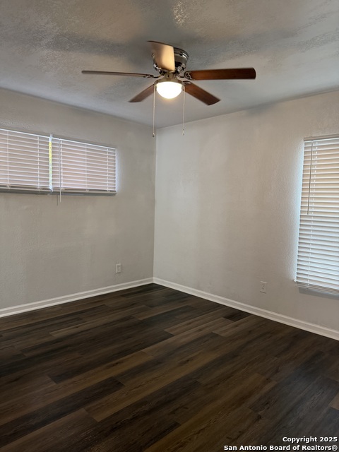 Image 7 of 10 For 5502 Knoll Krest