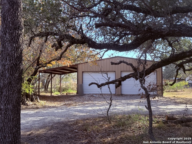 Image 38 of 45 For 250 Palomino