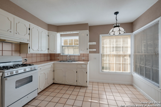 Image 10 of 20 For 105 John Page