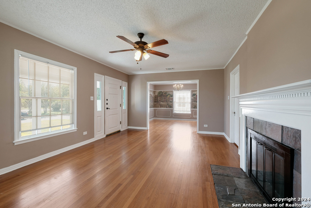 Image 6 of 20 For 105 John Page