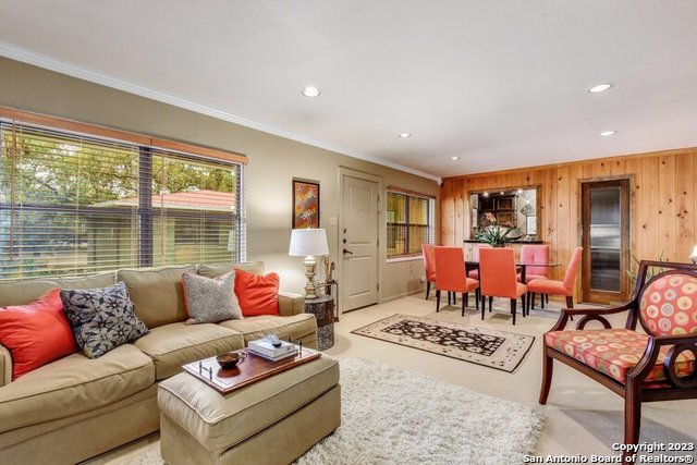 Listing photo id 8 for 1807 La Sombra Dr