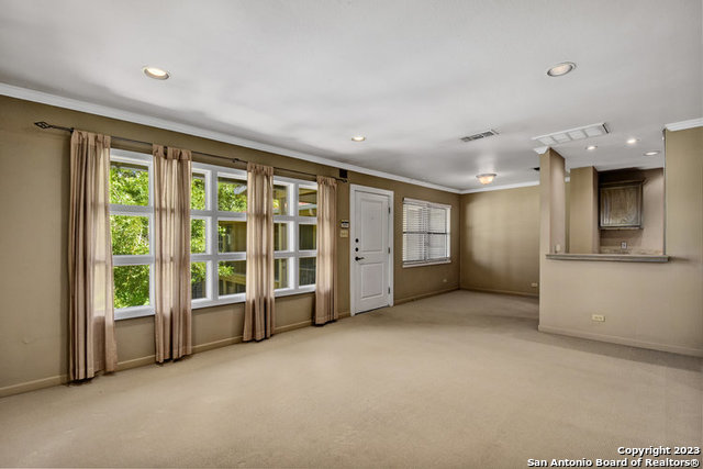 Listing photo id 15 for 1807 La Sombra Dr