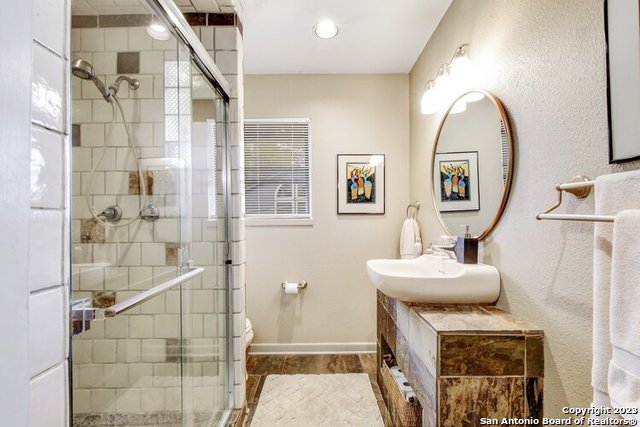 Listing photo id 25 for 1807 La Sombra Dr