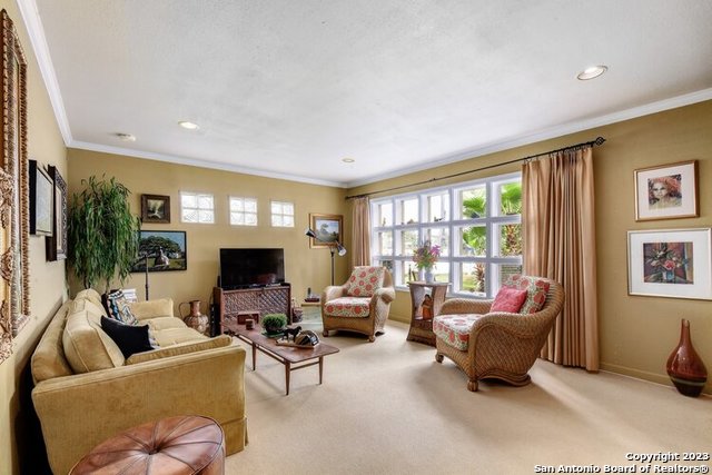 Listing photo id 7 for 1807 La Sombra Dr