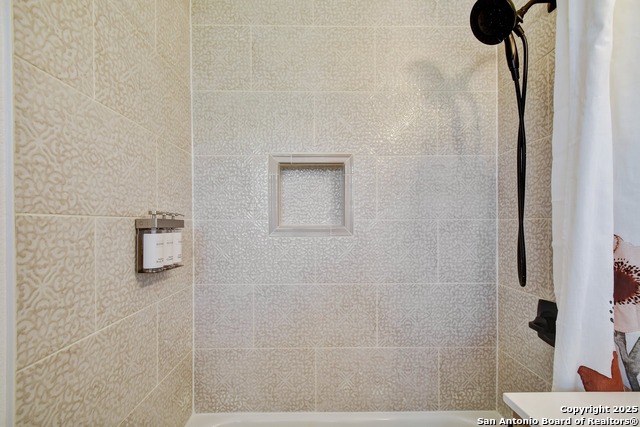 Image 17 of 37 For 312 Natalen