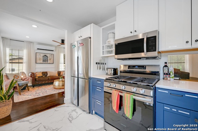 Image 3 of 37 For 312 Natalen