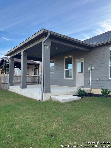 Image 23 of 23 For 663 Pebble Bend