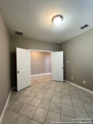 Image 8 of 23 For 663 Pebble Bend