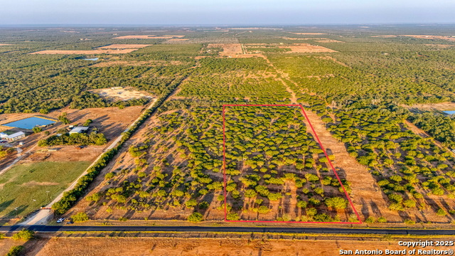 Details for 5 Cr 331 E  , Jourdanton, TX 78026