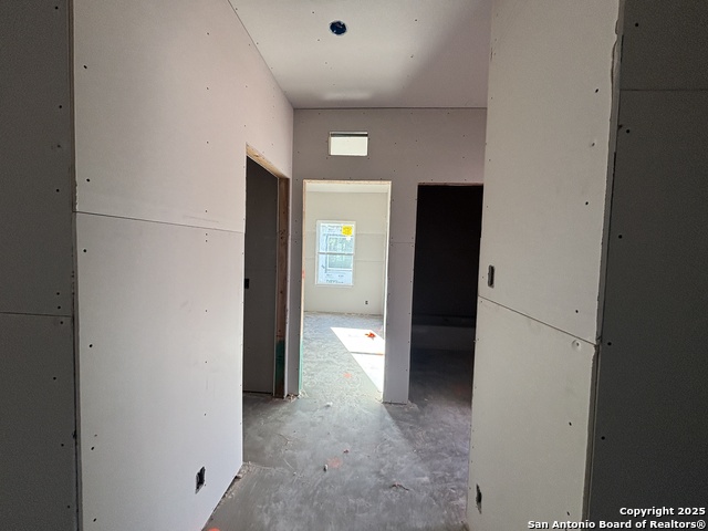 Image 11 of 35 For 12846 Hill Plains Dr.