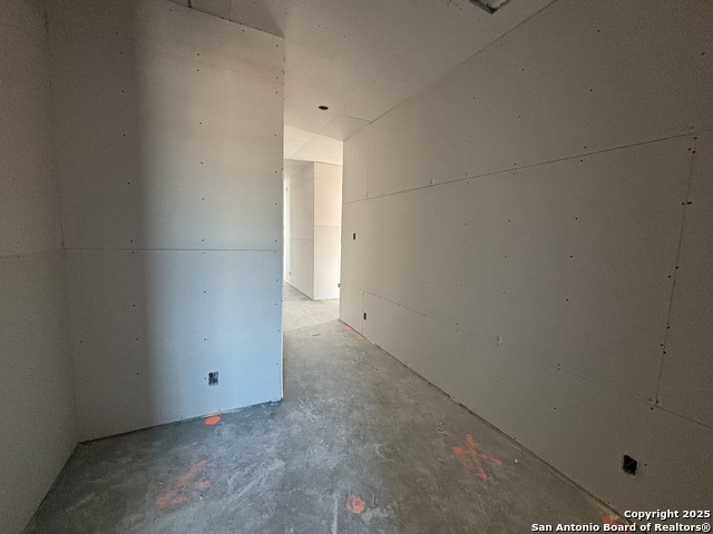 Image 13 of 35 For 12846 Hill Plains Dr.