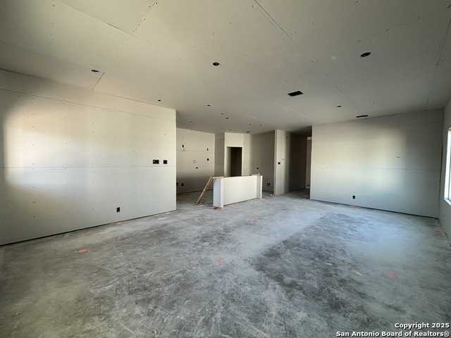 Image 16 of 35 For 12846 Hill Plains Dr.