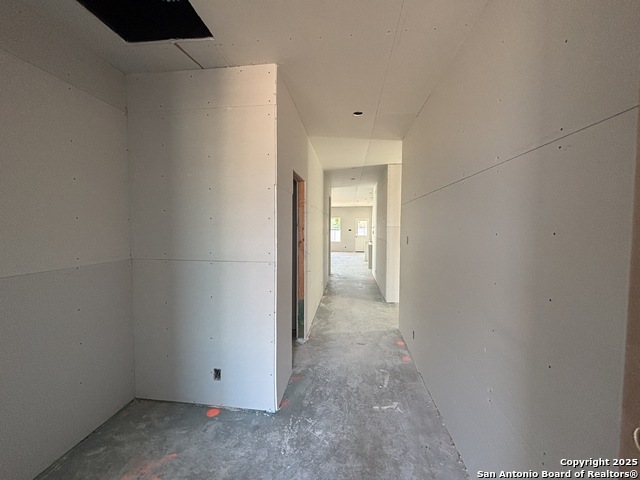 Image 9 of 35 For 12846 Hill Plains Dr.