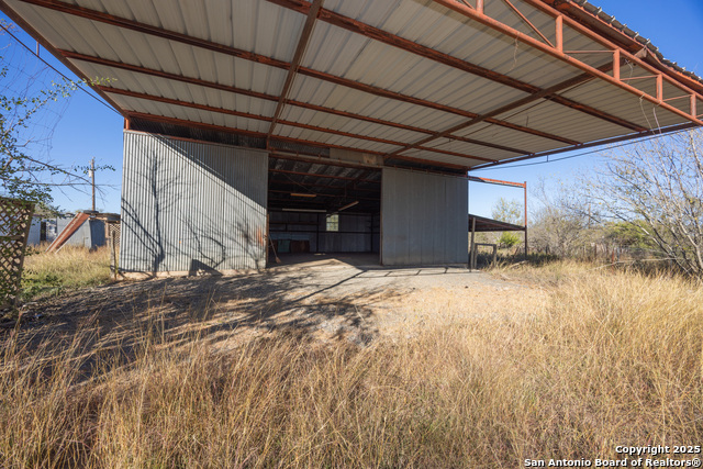 Image 12 of 35 For 486 County Road 429