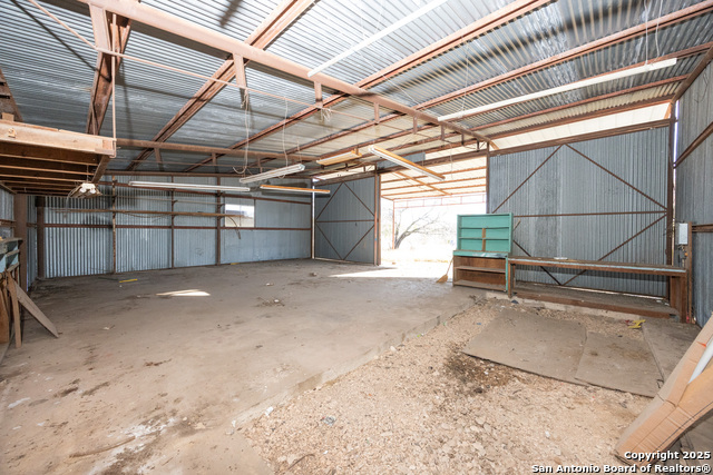 Image 14 of 35 For 486 County Road 429