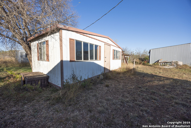 Image 32 of 35 For 486 County Road 429