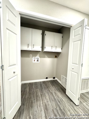 Listing photo id 9 for 12138 Cherry Blossom