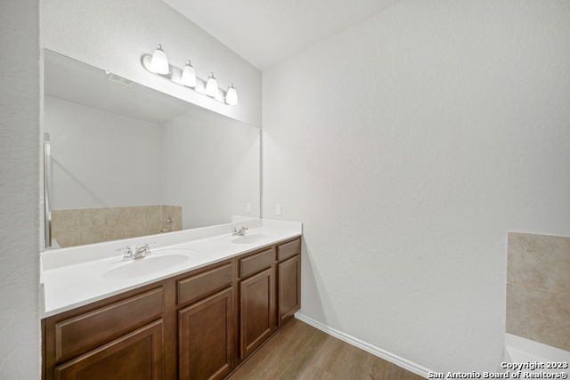 Image 17 of 28 For 5407 Shasta Pl