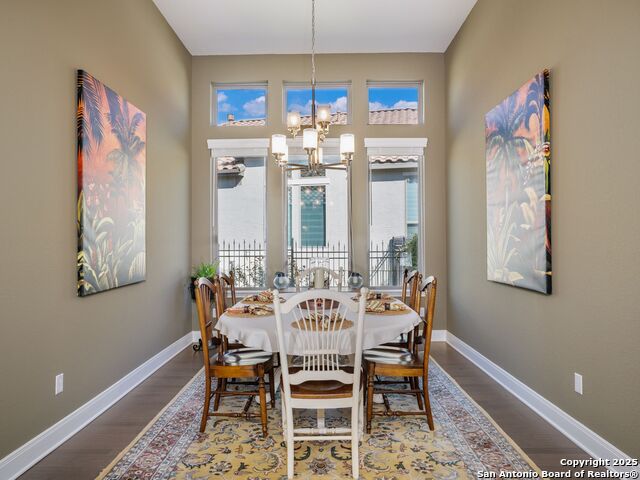 Image 18 of 50 For 22327 Estacado