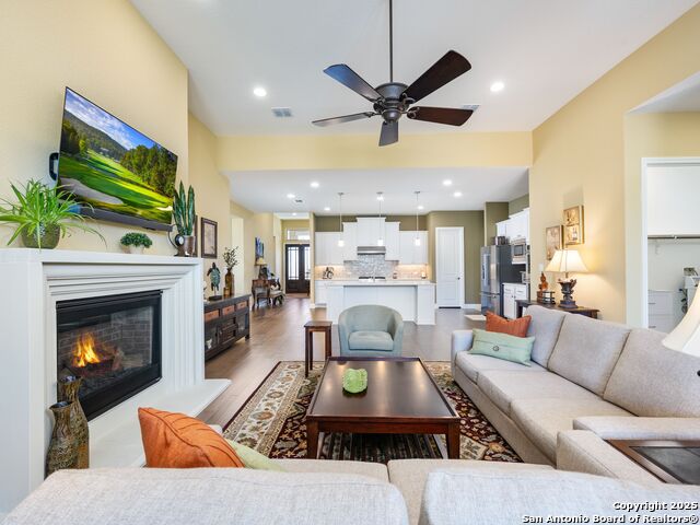 Image 7 of 50 For 22327 Estacado