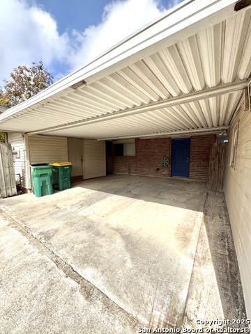 Image 12 of 19 For 663 Fern Meadow