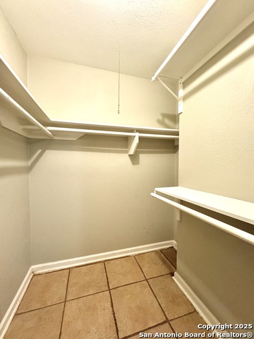 Image 8 of 19 For 663 Fern Meadow