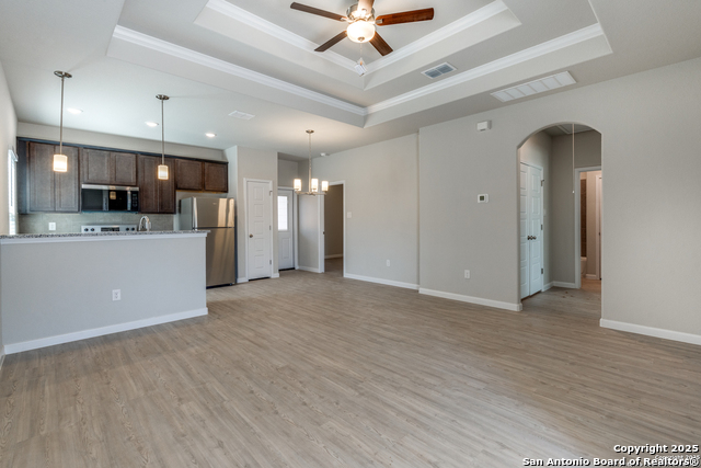 Image 5 of 12 For 513 Hudson  