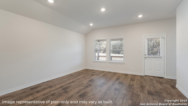 Listing photo id 6 for 100 Hazel Peak