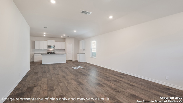 Listing photo id 7 for 100 Hazel Peak