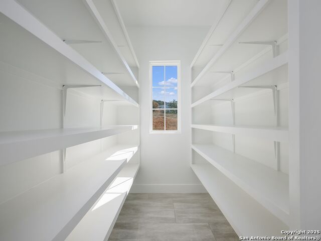 Image 17 of 54 For 10907 Nina Ridge