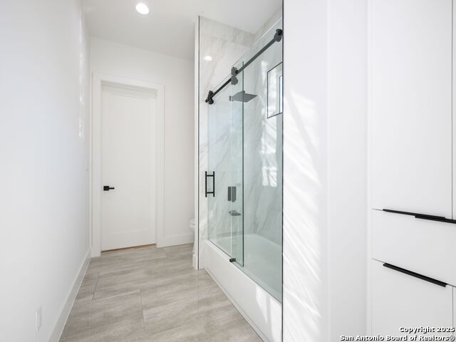 Image 34 of 54 For 10907 Nina Ridge