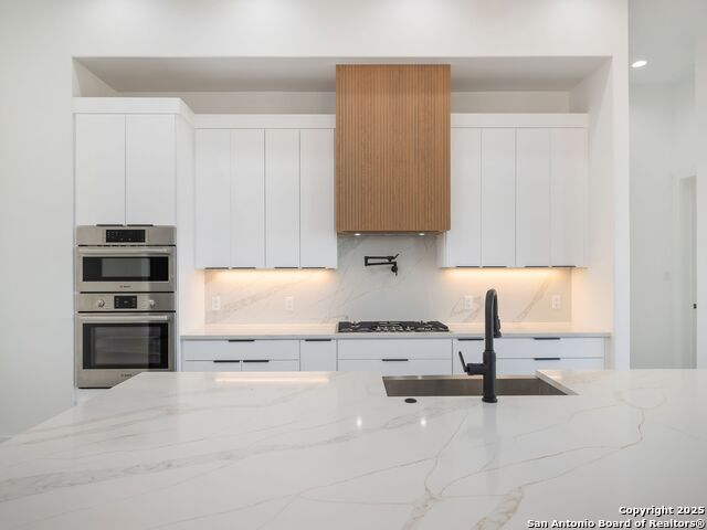 Image 9 of 54 For 10907 Nina Ridge