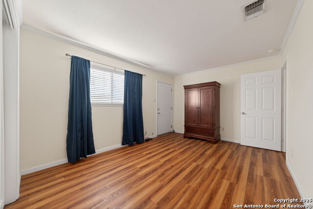 Image 18 of 25 For 609 Oak Park Dr