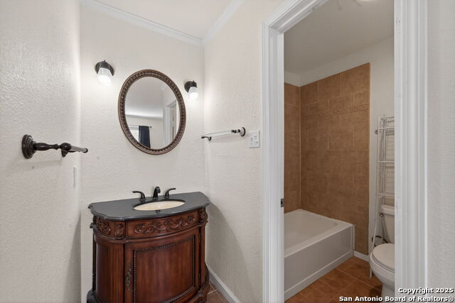 Image 19 of 25 For 609 Oak Park Dr