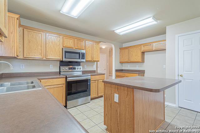 Image 18 of 57 For 9518 Anderson Way