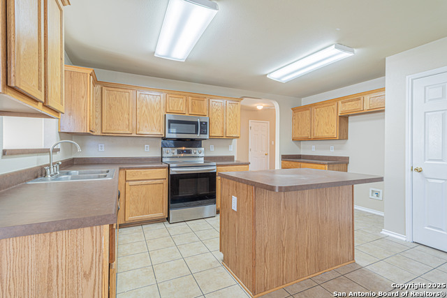 Image 19 of 57 For 9518 Anderson Way