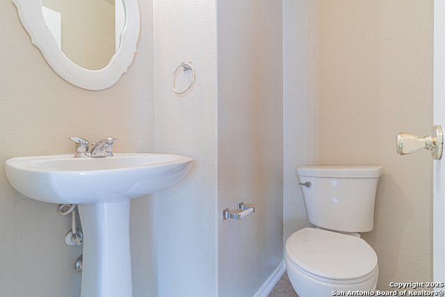 Image 31 of 57 For 9518 Anderson Way