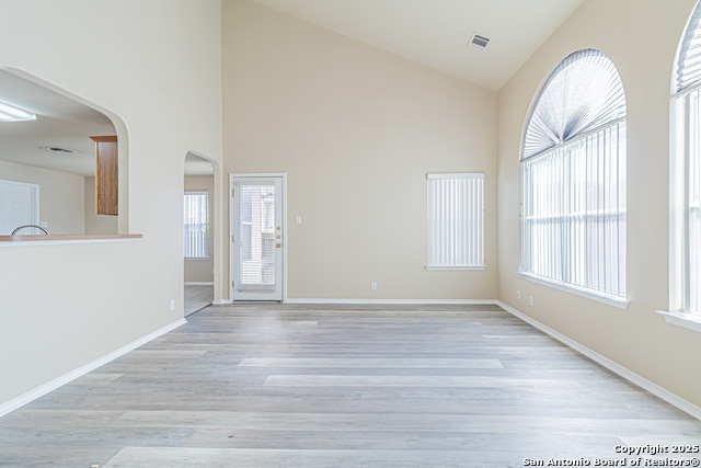 Image 9 of 57 For 9518 Anderson Way