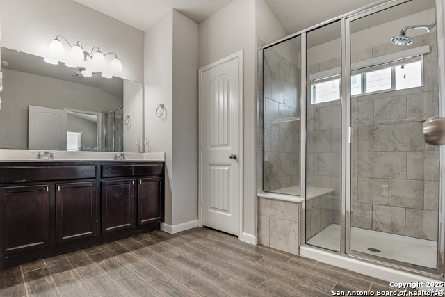 Image 8 of 9 For 2292 Olive Hill