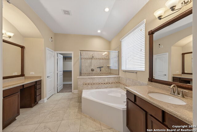 Image 21 of 35 For 8514 Nichols Rim