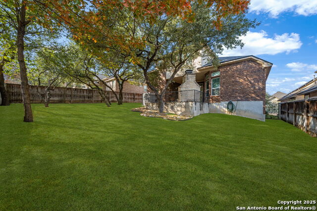 Image 32 of 35 For 8514 Nichols Rim