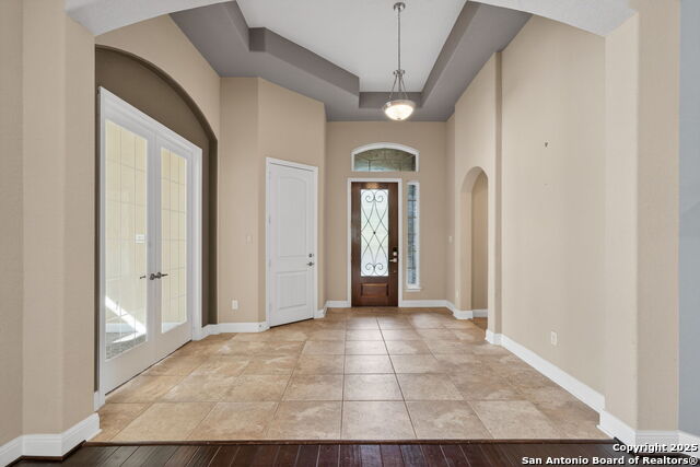 Image 4 of 35 For 8514 Nichols Rim