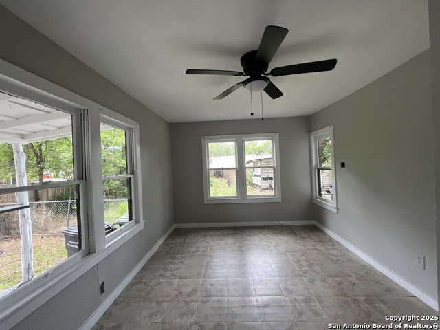 Image 2 of 5 For 335 Henry