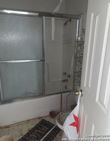 Image 11 of 14 For 126 Sims Ave