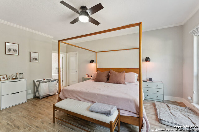 Image 36 of 65 For 2047 Thicket Trail Dr