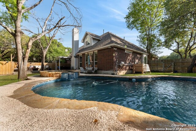 Image 49 of 65 For 2047 Thicket Trail Dr